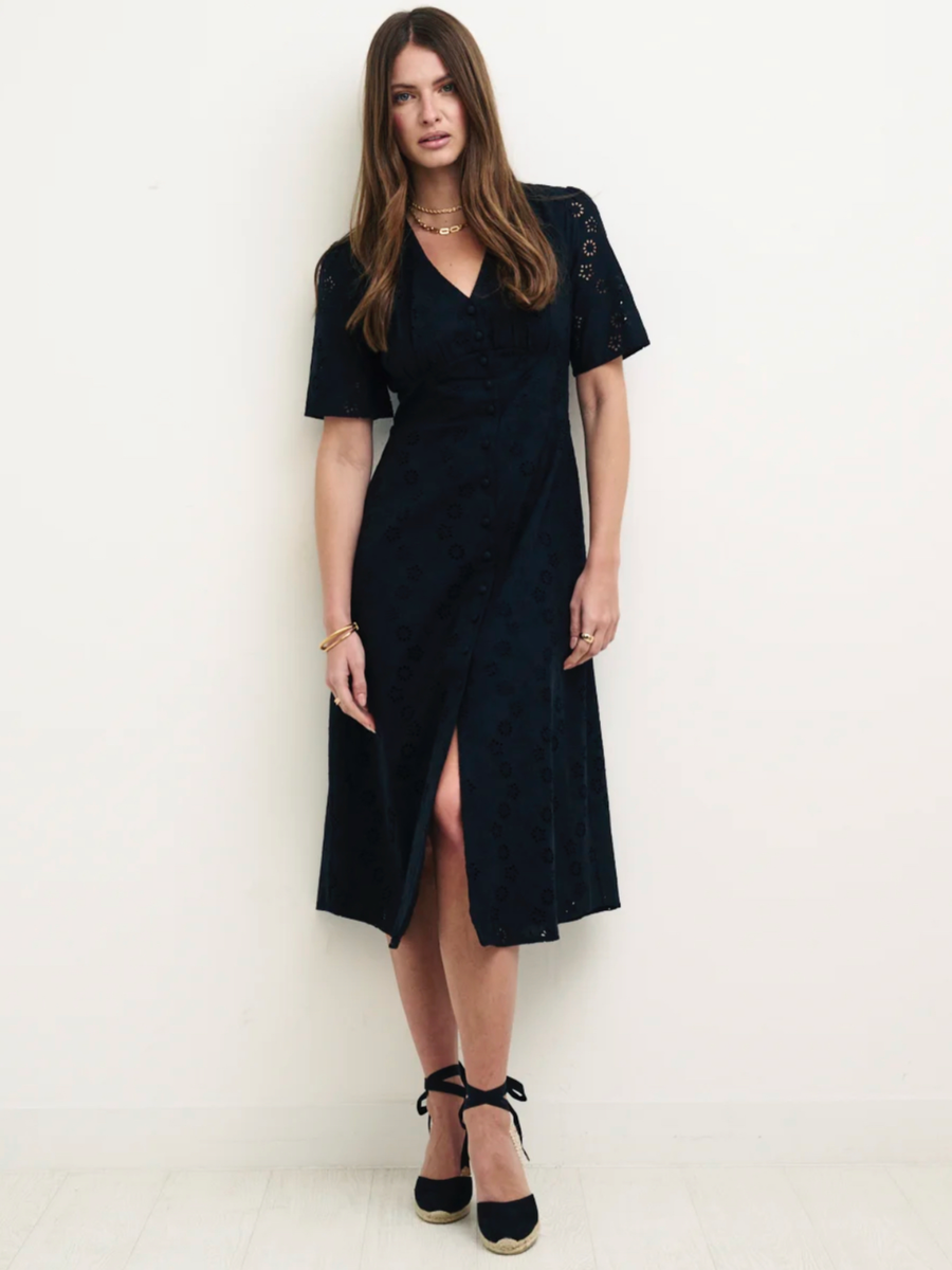 NOBODY´S CHILD Alexa Broderie Midi Dress