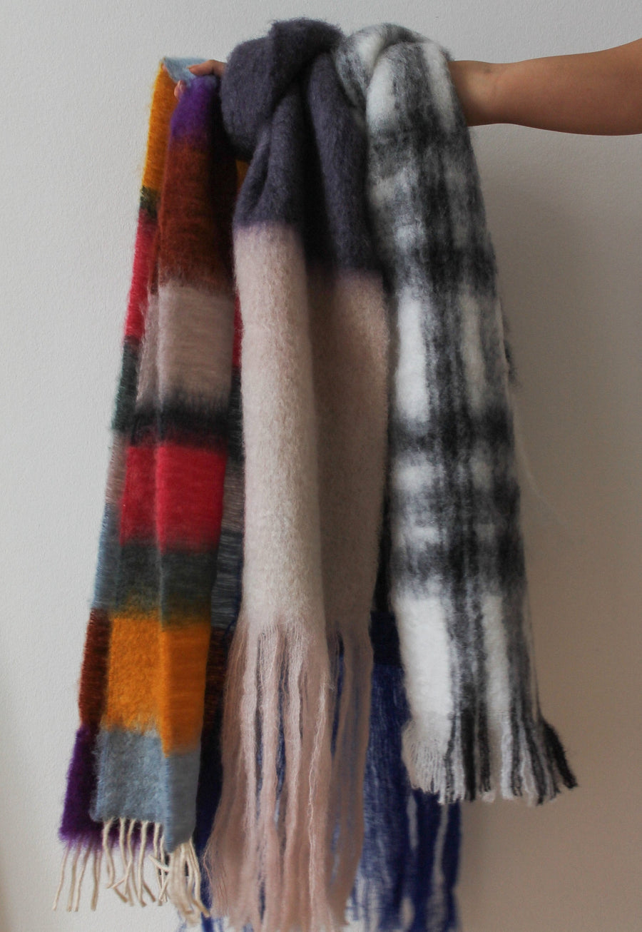 MOHAIR SCARF