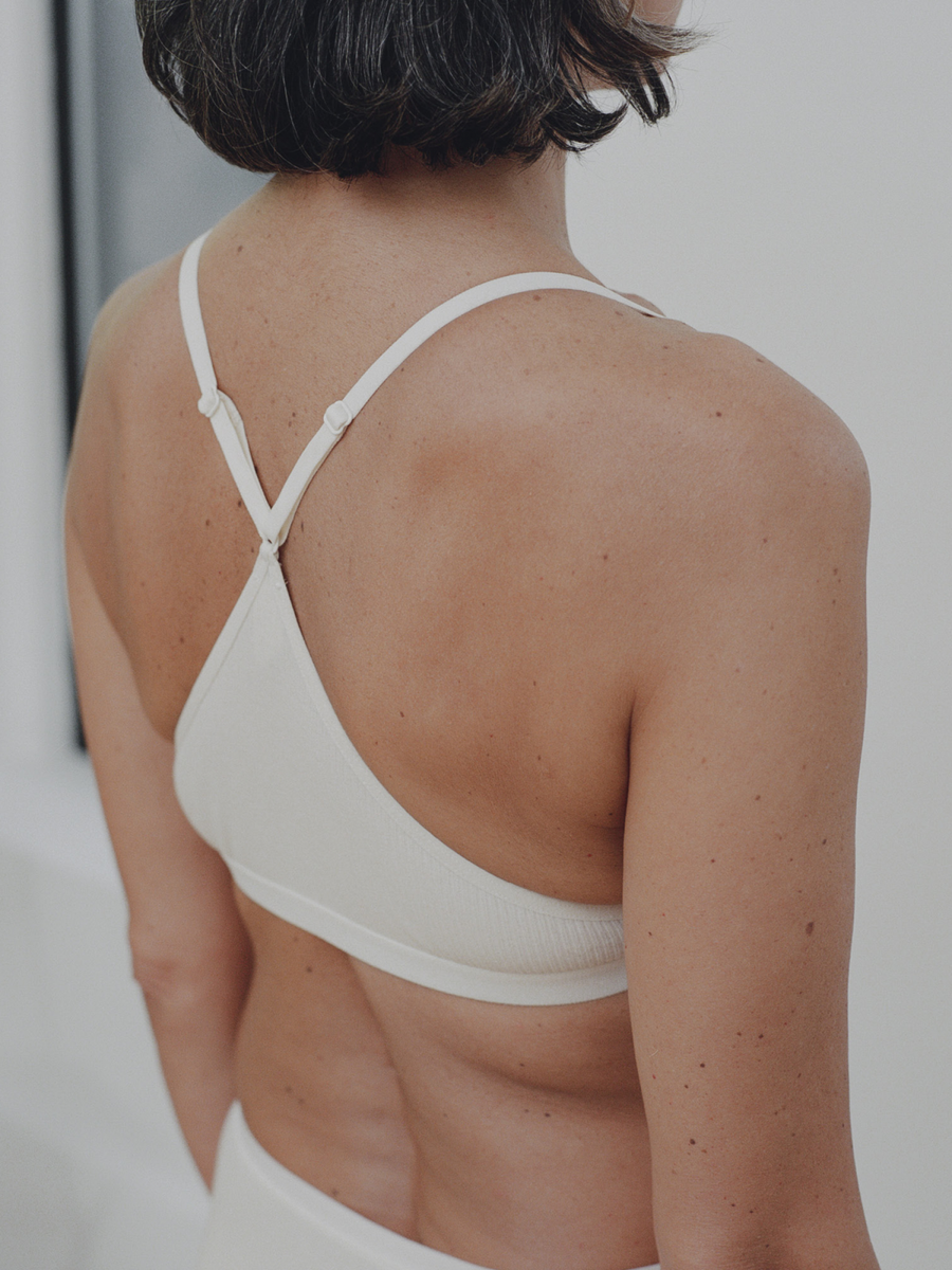 BASERANGE X-Bra Rib Black And Off White